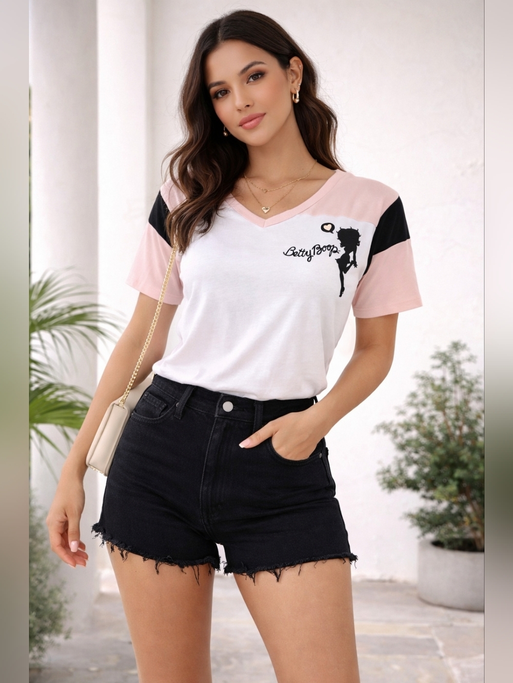 Betty Boop Graphic Tee Women’s Large Colorblock Pink White Black Short Sleeve